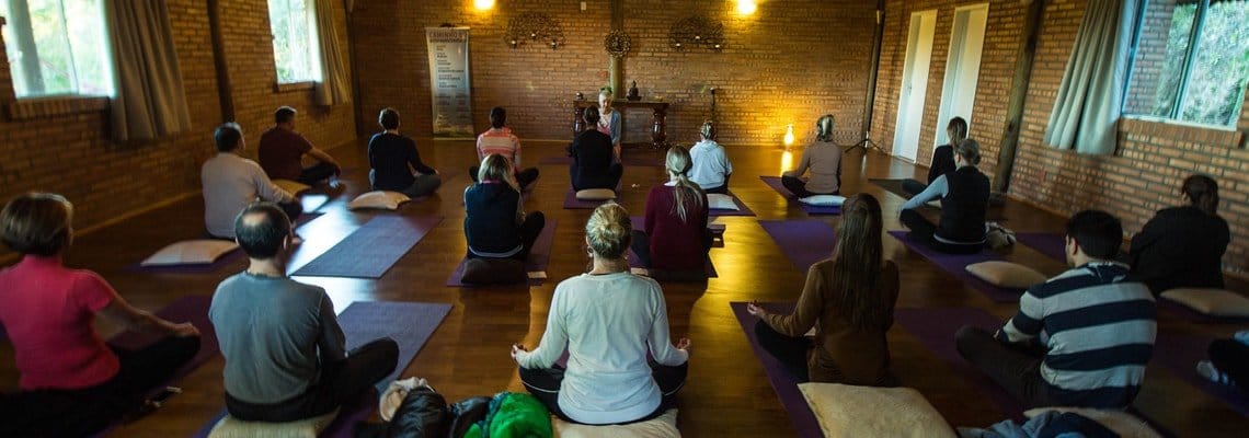 Yoga e Retiros de Meditação